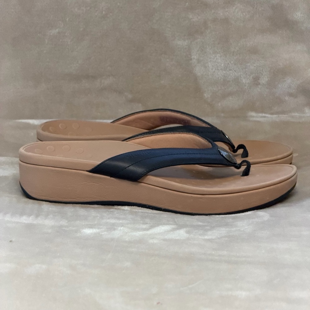 Vionic Pilar Black Toe Post Platform Sandals Size 10